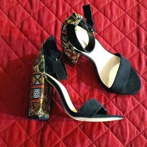 New! Never Worn Womans  Black with Color Heel Detail Shoe